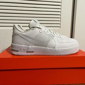 Nike Air Force 1 React White - Size 8 M